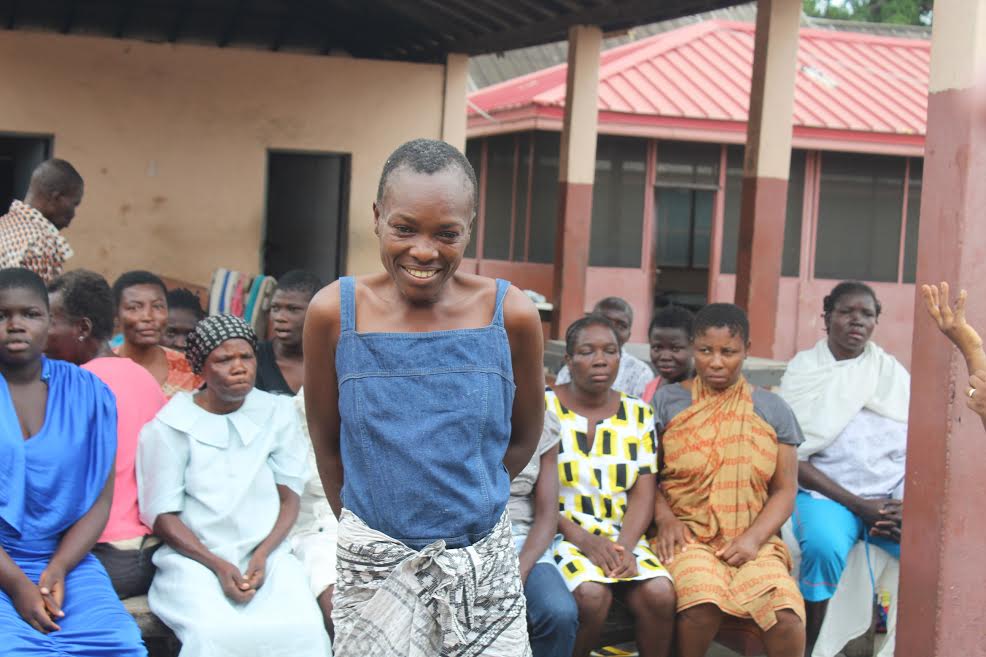 [PHOTOS] Yolo Actress, Fella Makafui Donates To Accra Psychiatric Hospital On Birthday